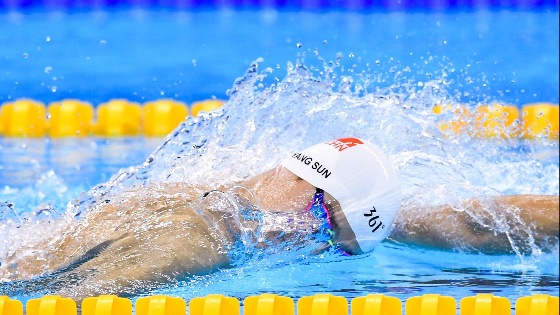 从努涅斯帽子戏法到玻利维亚高原绝杀，中国足球，又一次在陌生面前迷失